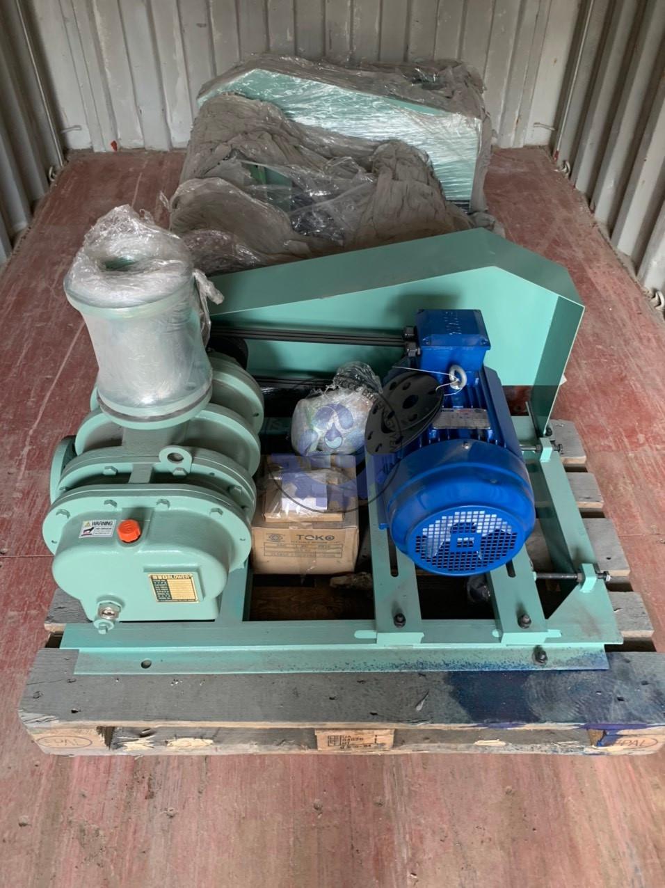 z2889778521699_d1859e98b40ee827c59f9bdaabdbc12b