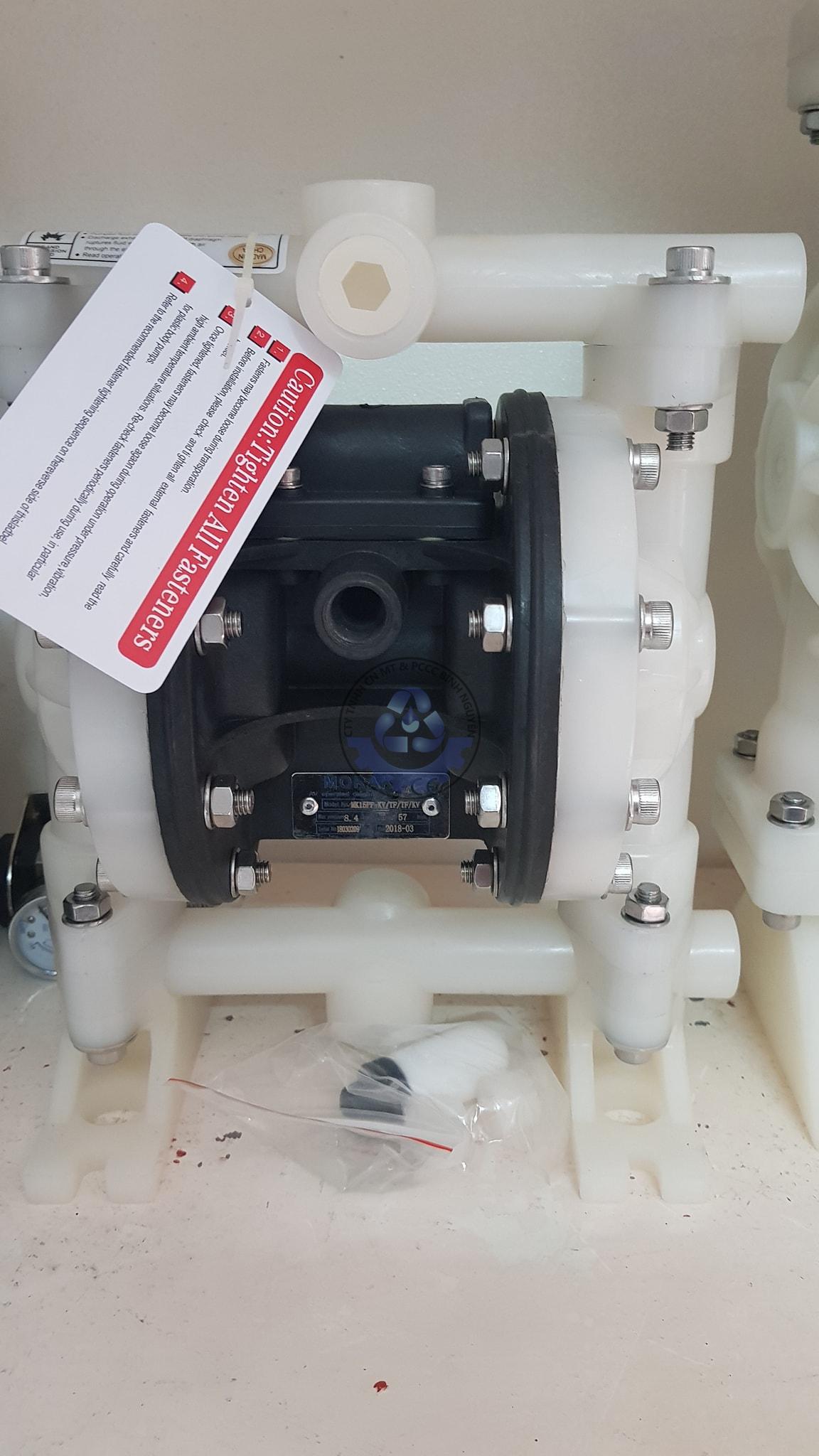 30710858_2094498844128796_7178917065078603776_n