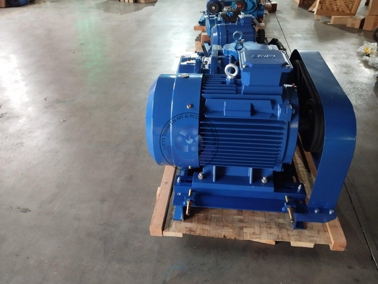 z5745040172033_d3d8206cdc0c4ec5dd697cd1556a0059