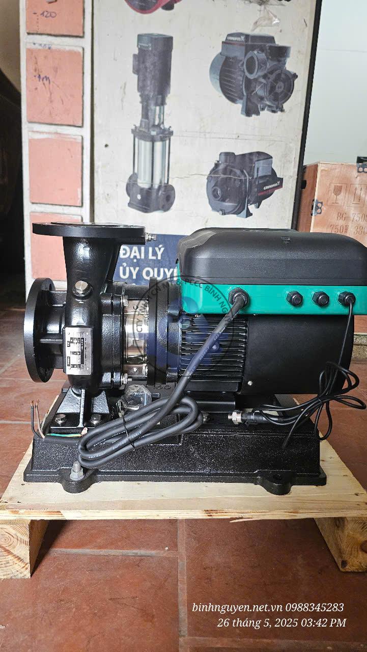 z6673548058263_65042c0ff5b0d45baecb82096f6f15df