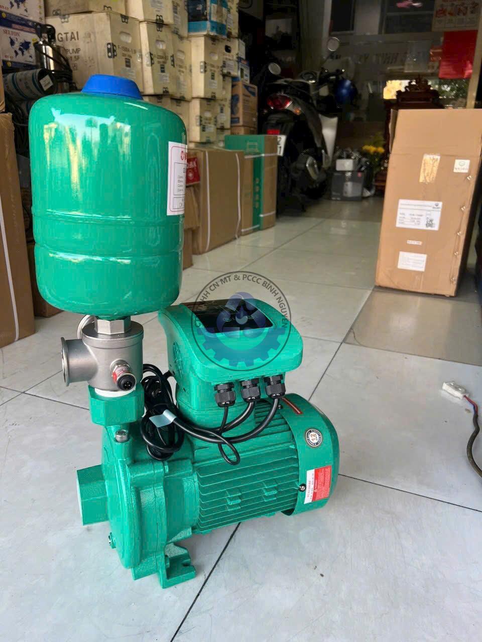 z7029077891451_cffe1ac5f3567432fe824f8ced87edf4