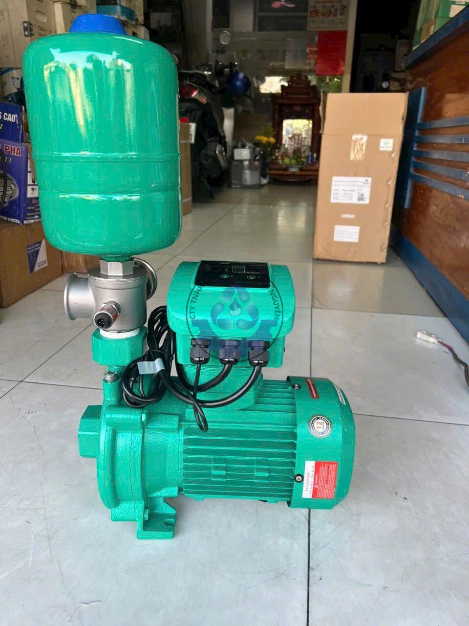 z7029077497846_33a6f8e453210b49acb4b51cb2b22d54