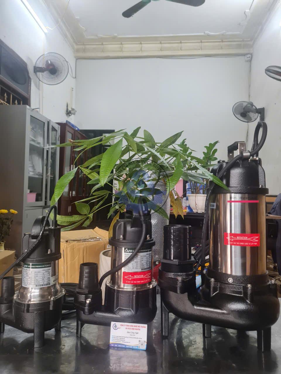 z7341972079468_0fe513e78551e166892922696878de92