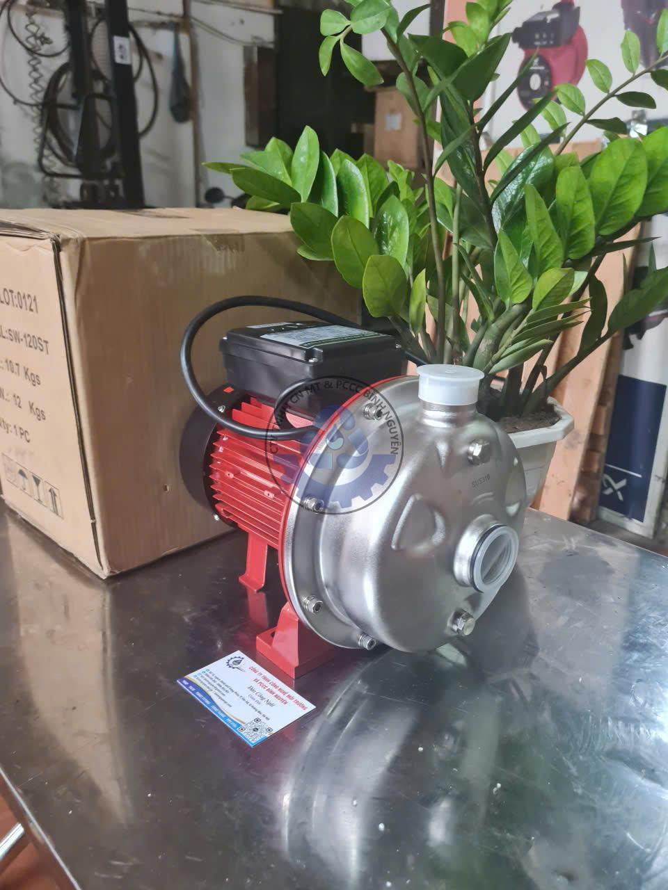 z7359746874986_d868c3897031de4d7fb33ac7b1af443e