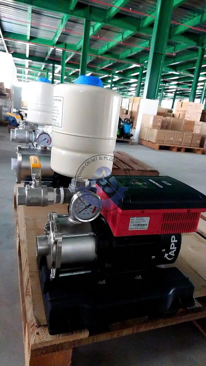 z7727839970754_7d93141ad34d0bb0581a285adf57898d