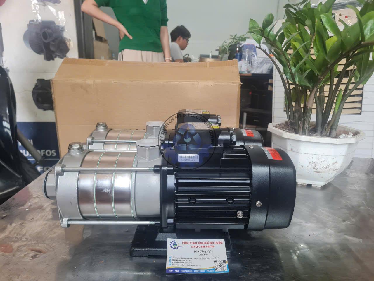 z7793635027270_58256928d59975e27aece18c3271e7aa